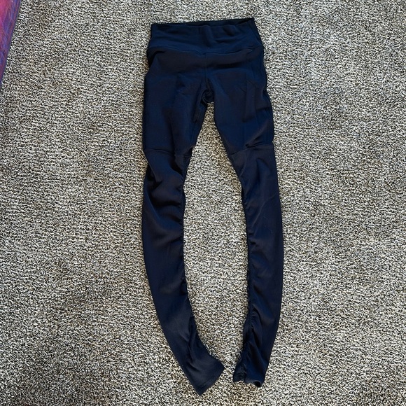 Alo Airbrush High-Waist Highlight Goddess Legging - Picture 1 of 3